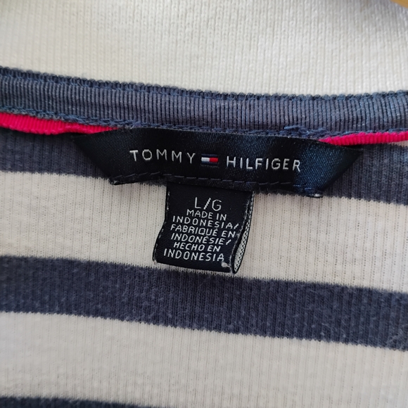 Tommy Hilfiger Sailor V-neck Navy and Cream Striped Top Sz L - Picture 4 of 5